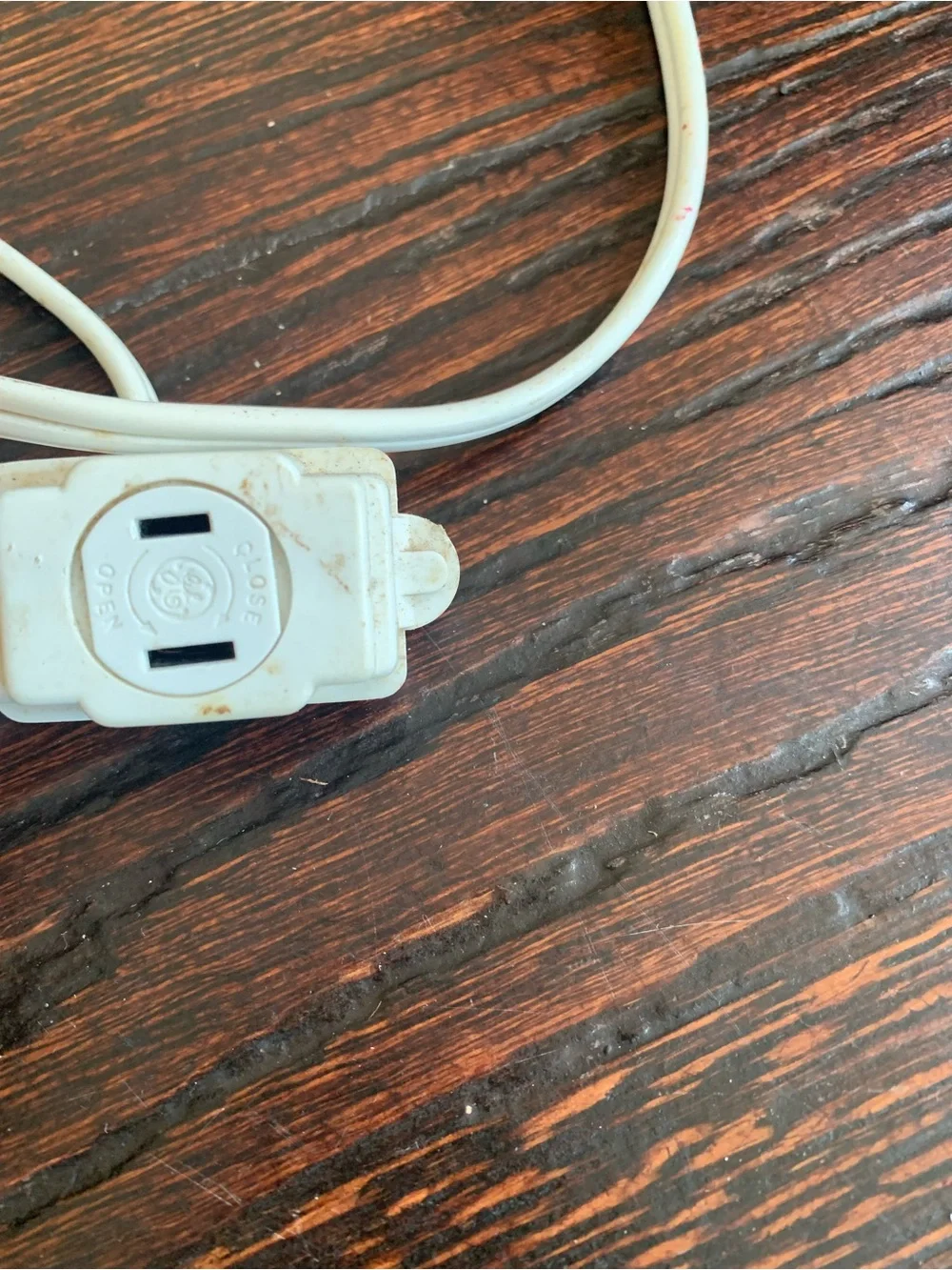 GE 6-Foot Indoor Extension Cord - White 3-Outlet Power Strip with Safety Covers